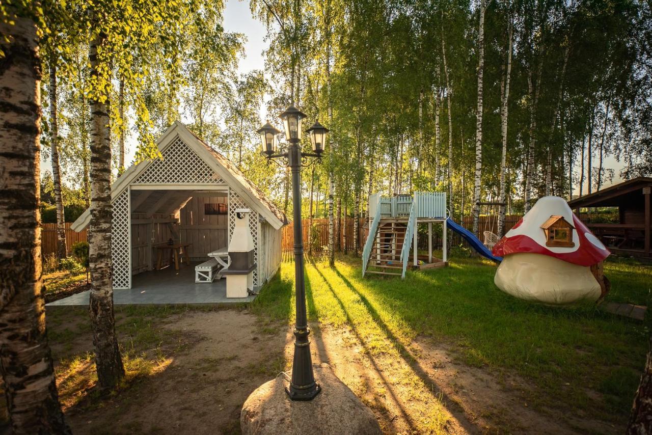 Domki W Lasku Wiele Exterior photo